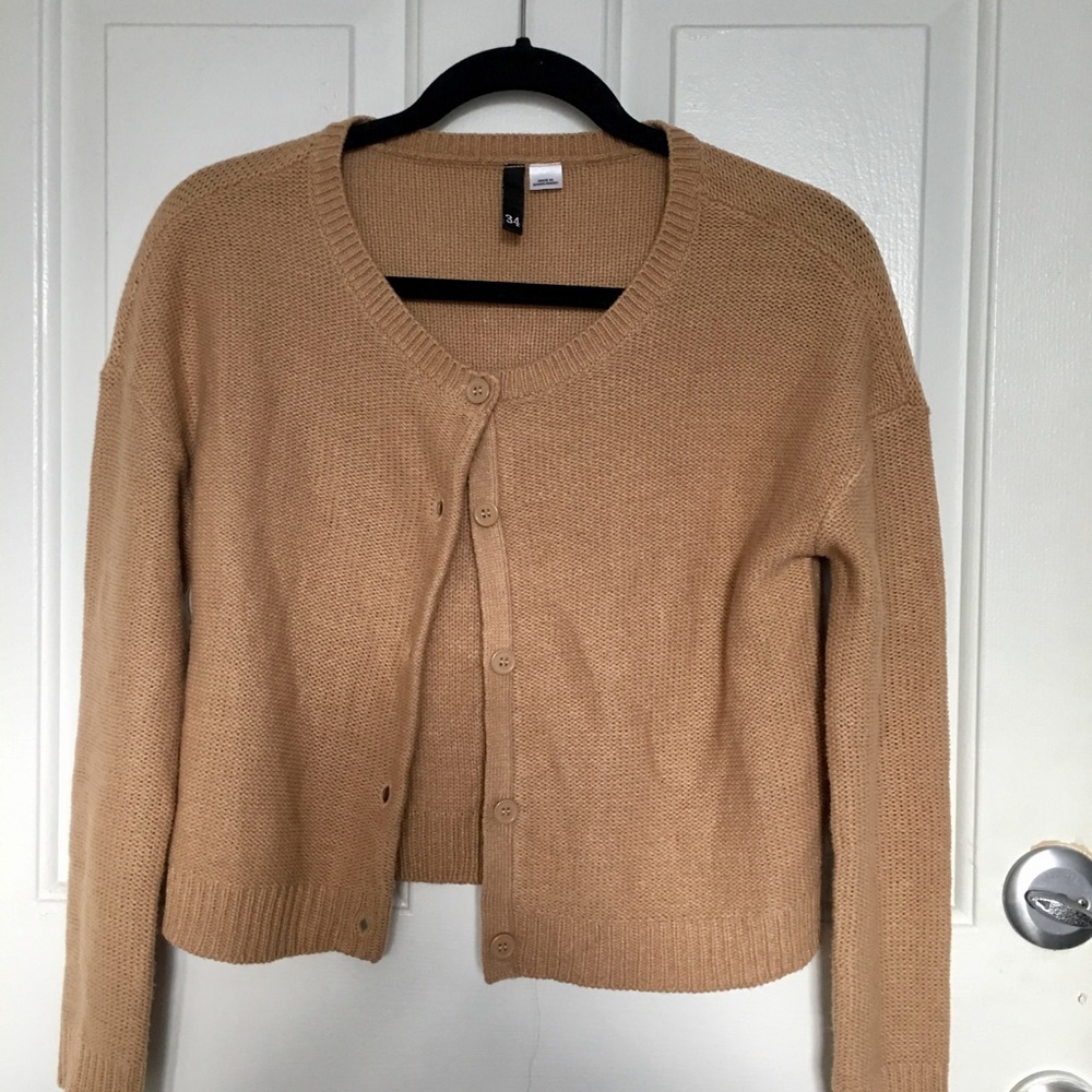 3/$12💜Cropped Cardigan